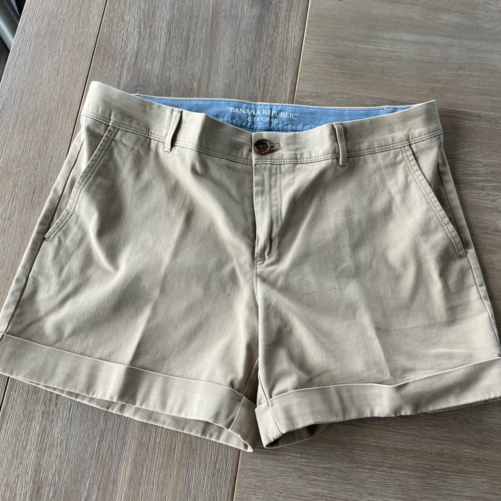 Banana Republic khaki shorts